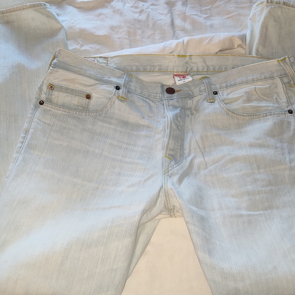 True religion - Picture 2 of 4